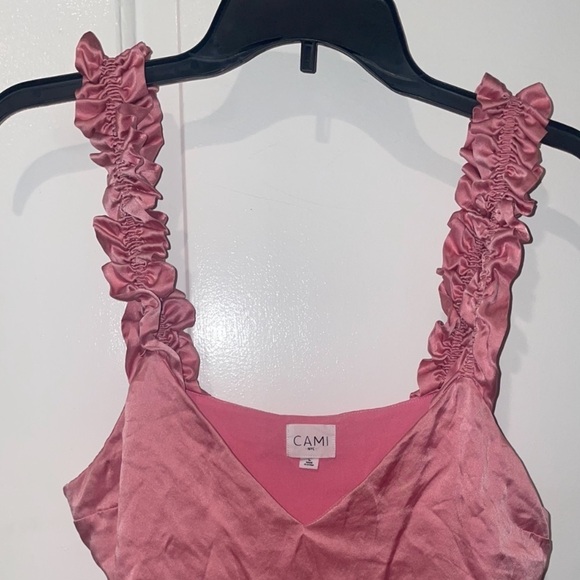 Cami NYC Linney Silk Tank in size Large 💗 - Picture 6 of 6